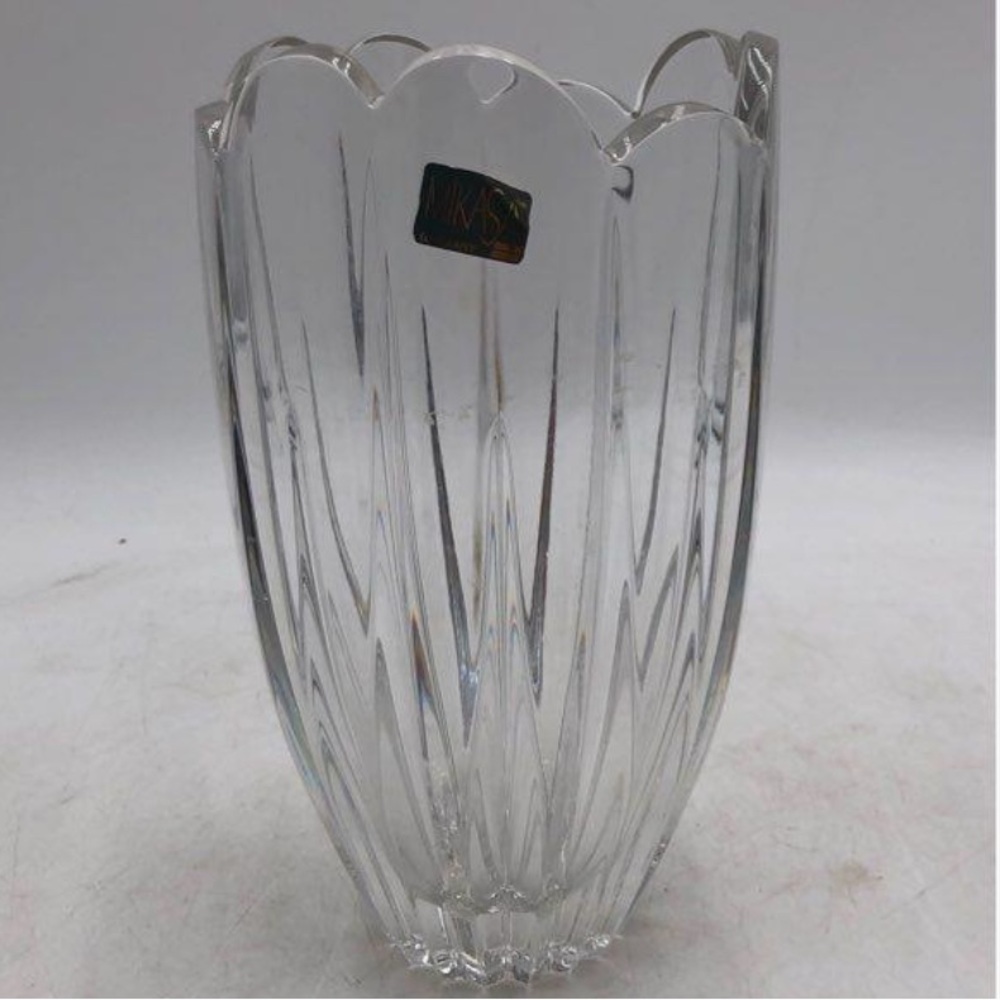 Mikasa 9" Lead Crystal Vase!